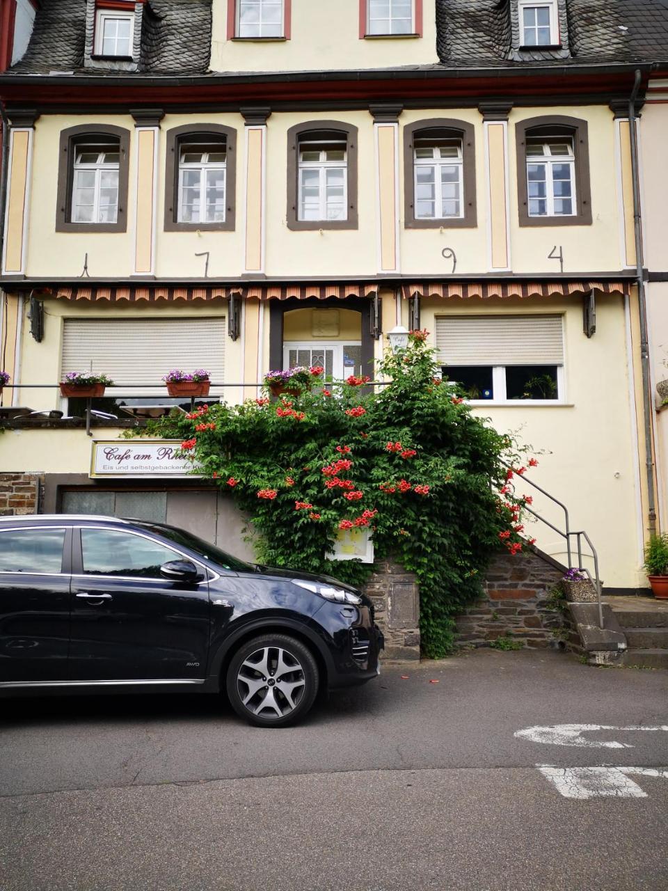 Pension Am Rheinsteig Hotel Leutesdorf Exterior photo